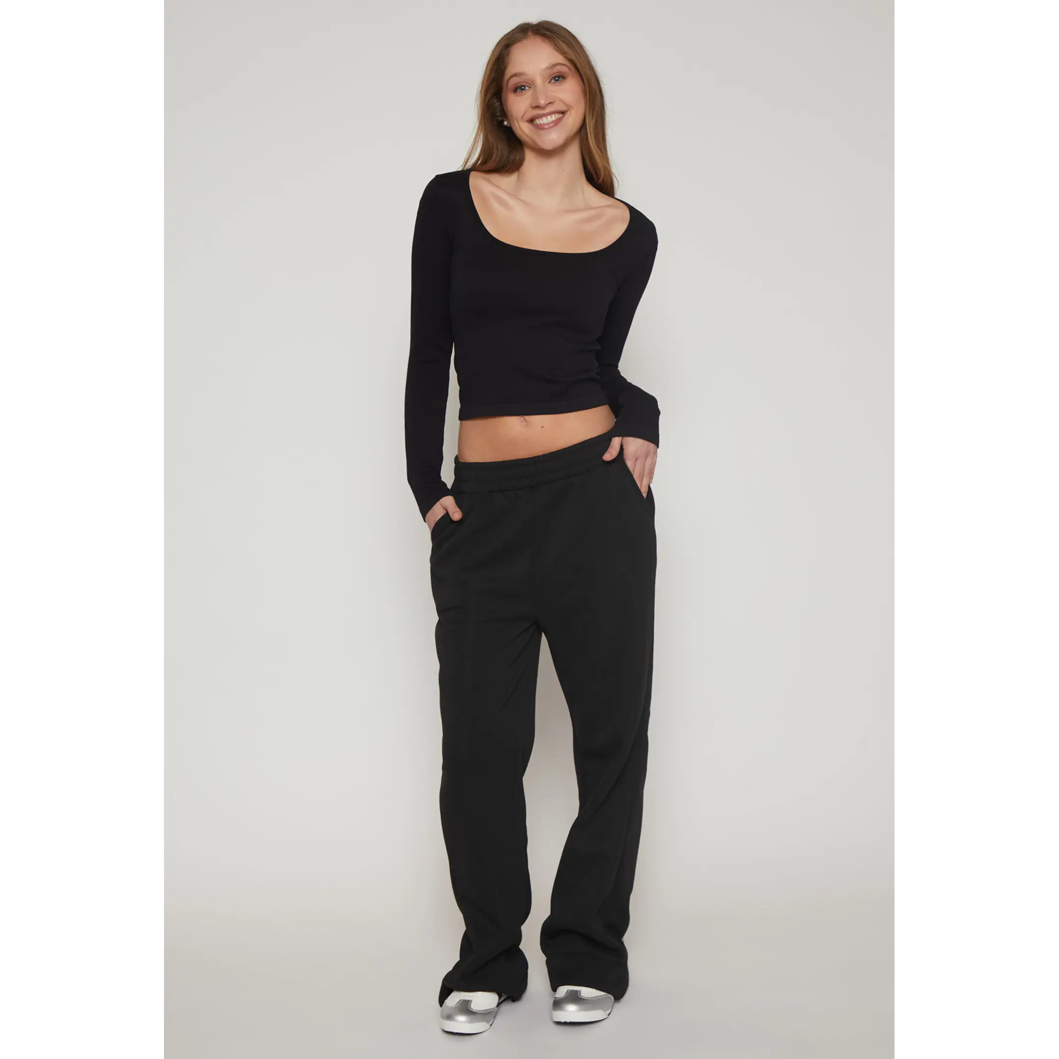 Pantalón Buzo Recto Basic Mujer Negro Familyshop 4