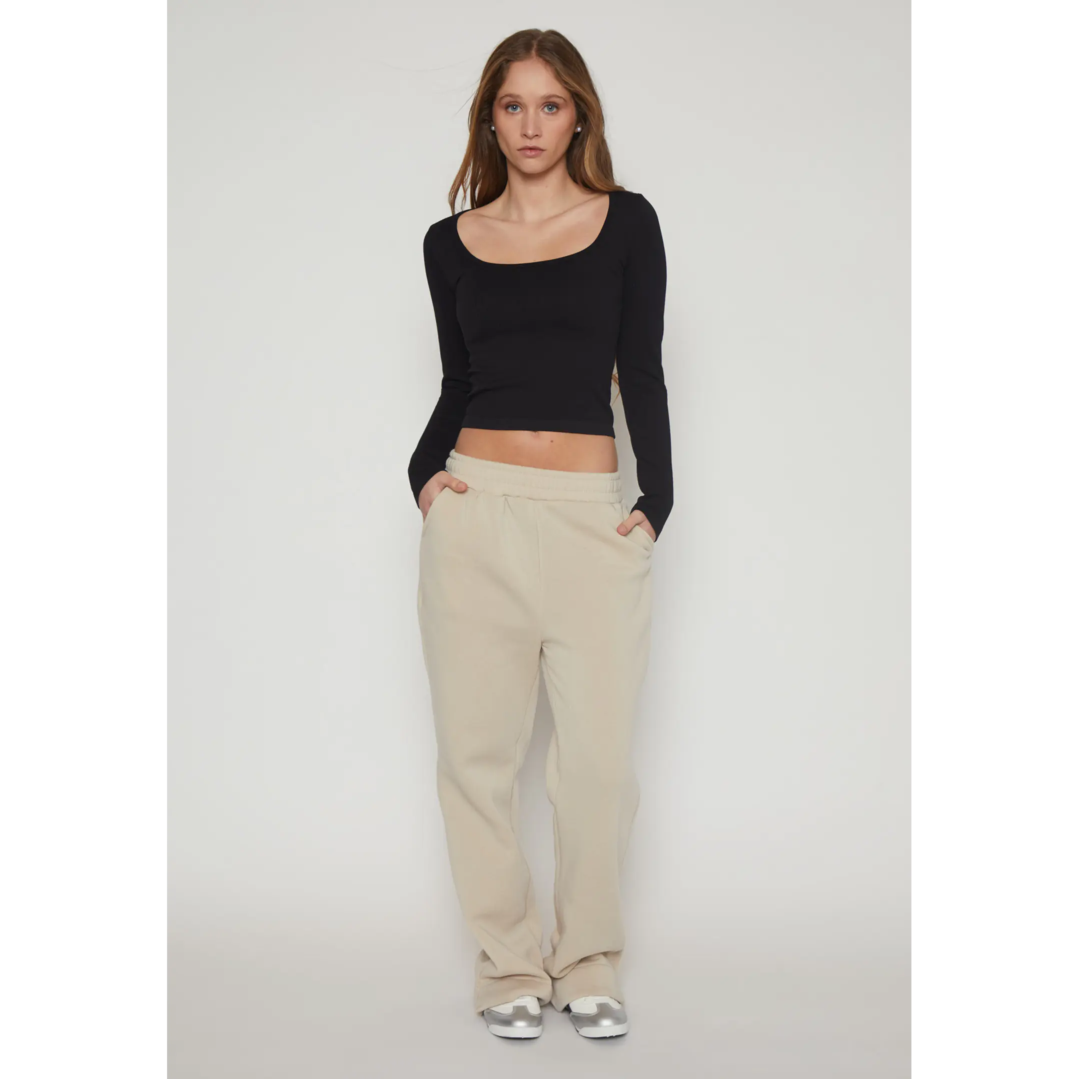 Pantalón Buzo Basic Recto Mujer Beige Familyshop 4