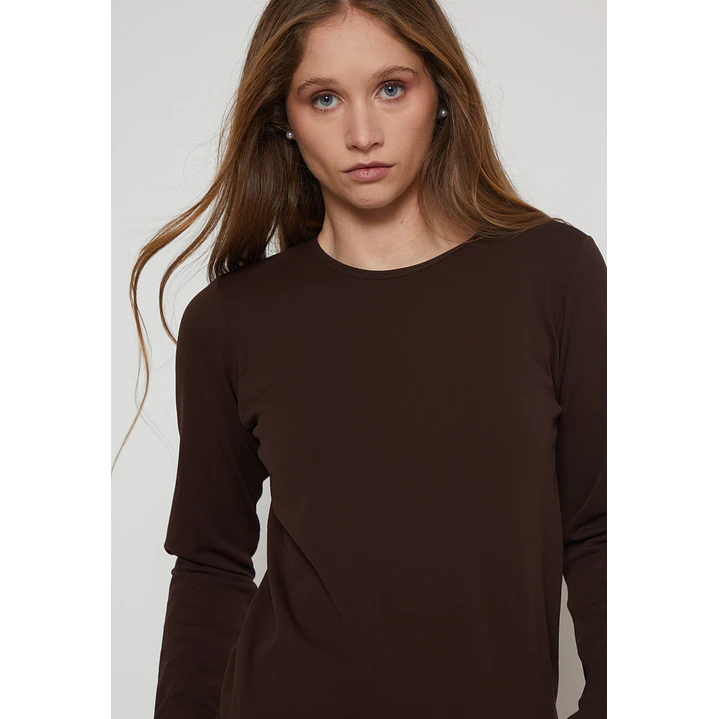 Camiseta Micropolar Mujer Café Familyshop 3