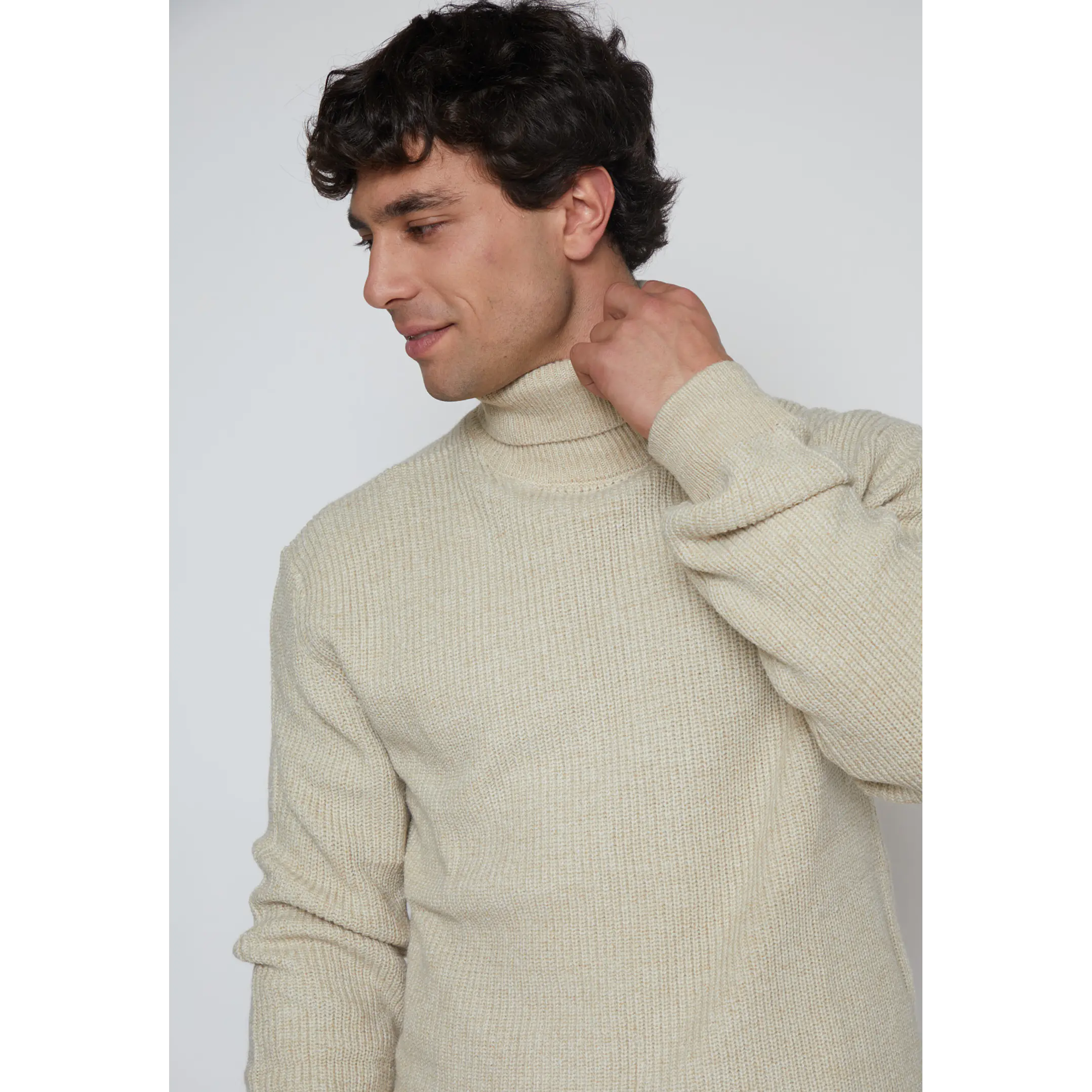 Sweater Cuello Alto Hombre Beige Familyshop 3