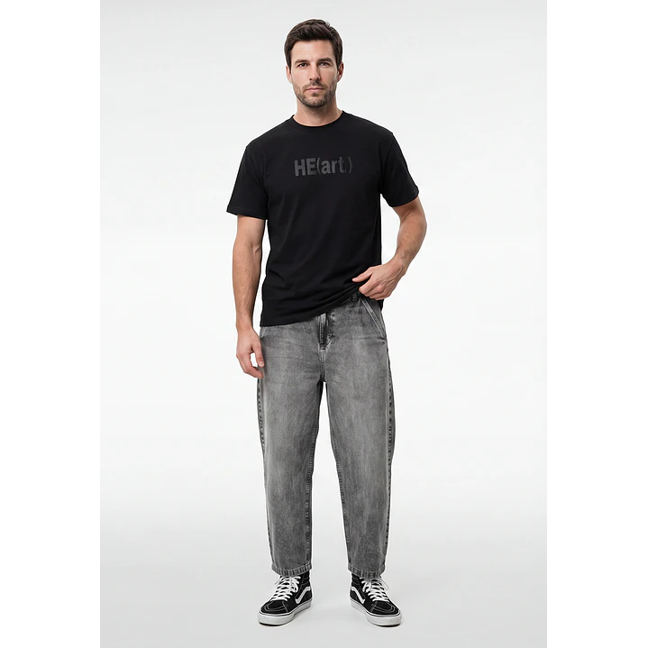 Polera HE(art) Relaxed Hombre Negro 4