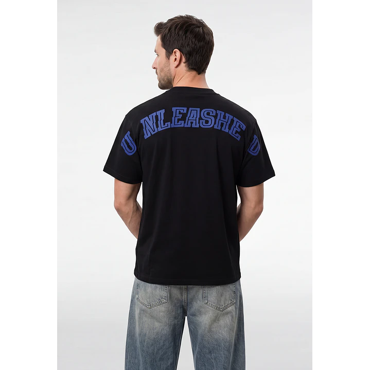 Polera Untamed Hombre Negro 3