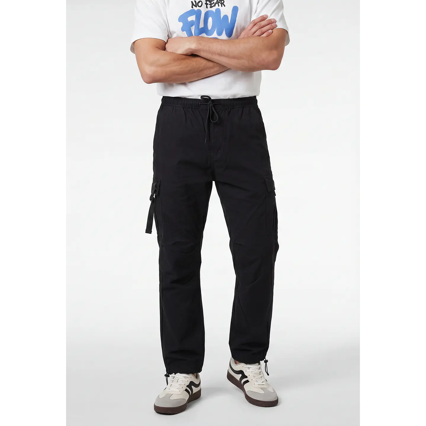 Pantalón Cargo Parachute Hombre Negro 1