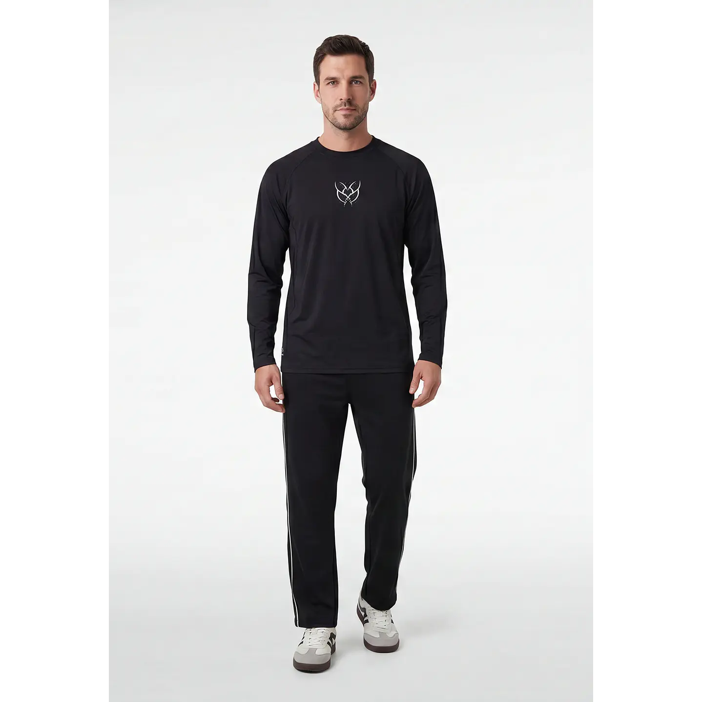 Buzo Cinta Lateral Relaxed Hombre Negro 3