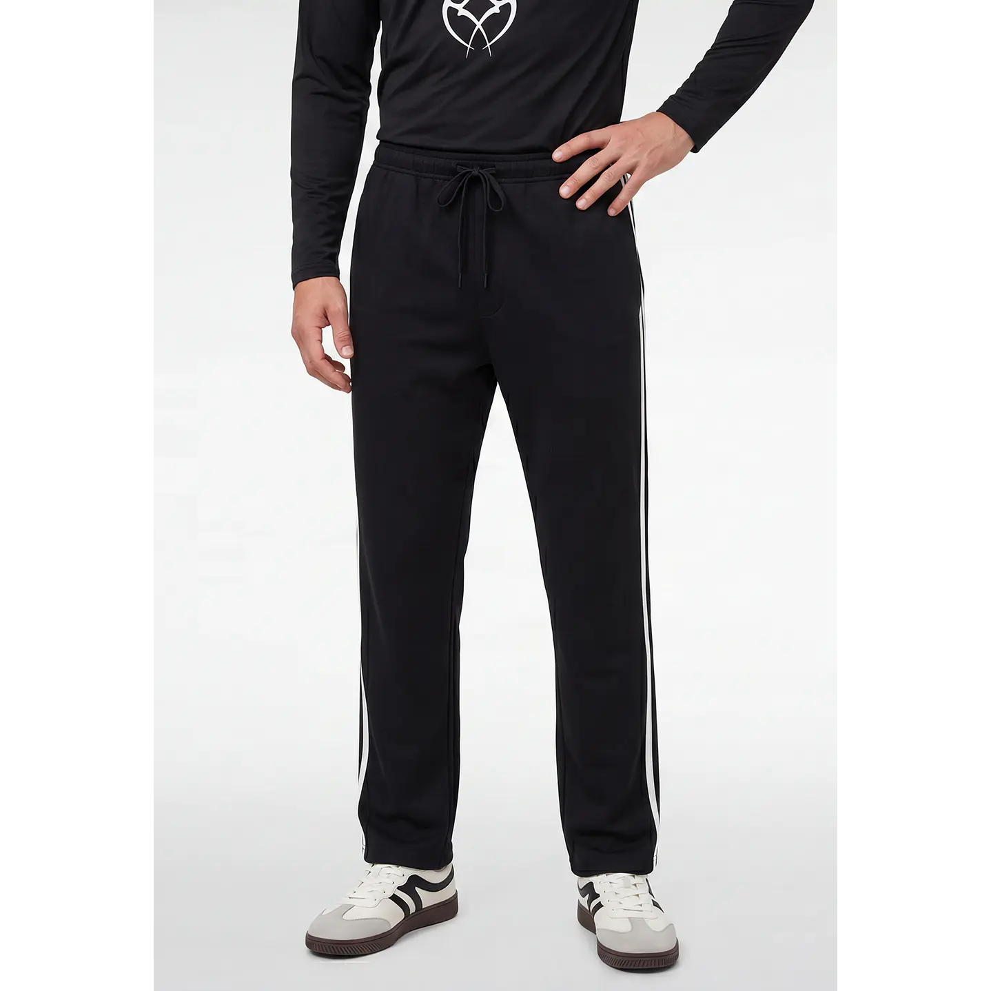 Buzo Cinta Lateral Relaxed Hombre Negro 1