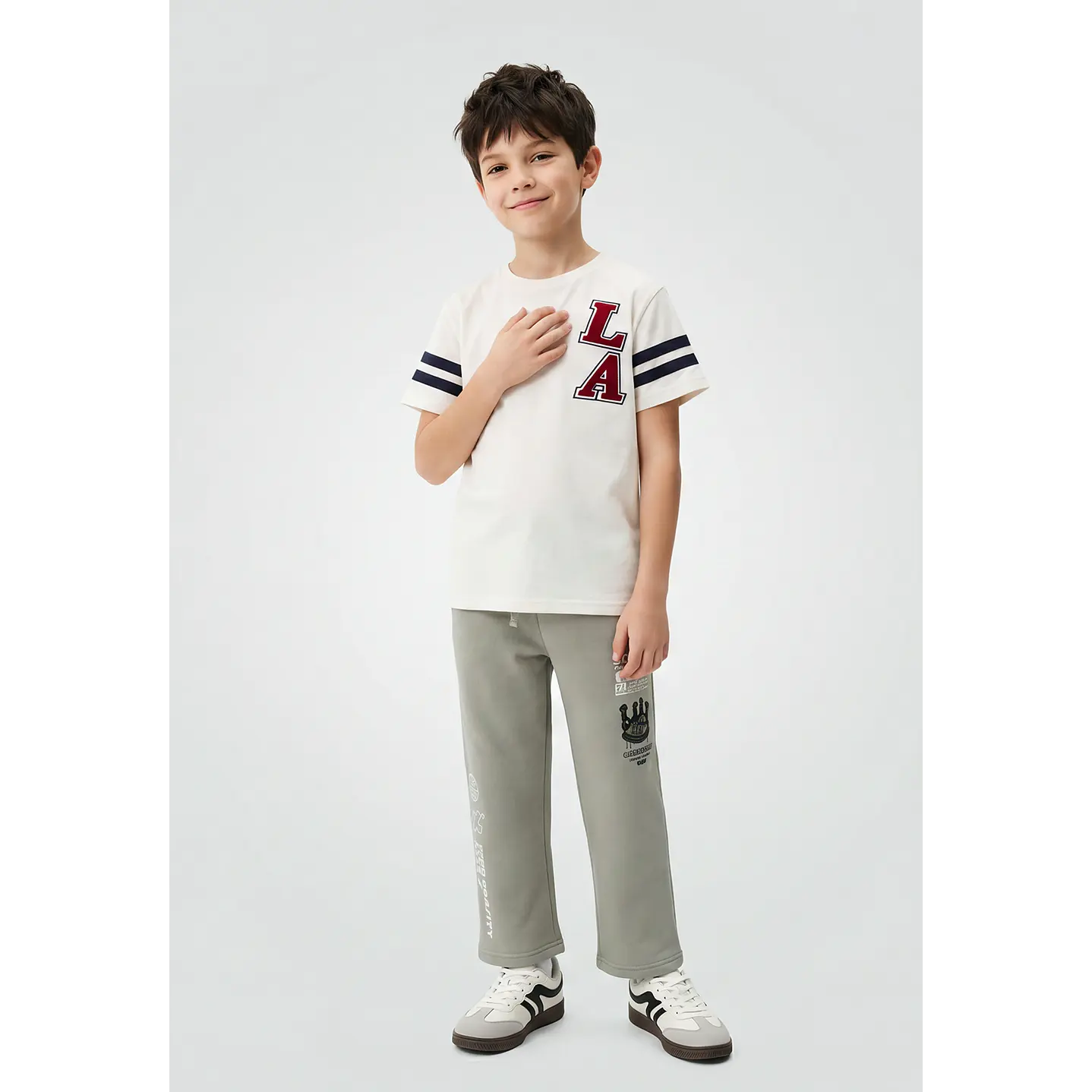 Buzo Urbano Loose Fit Niño Verde 2
