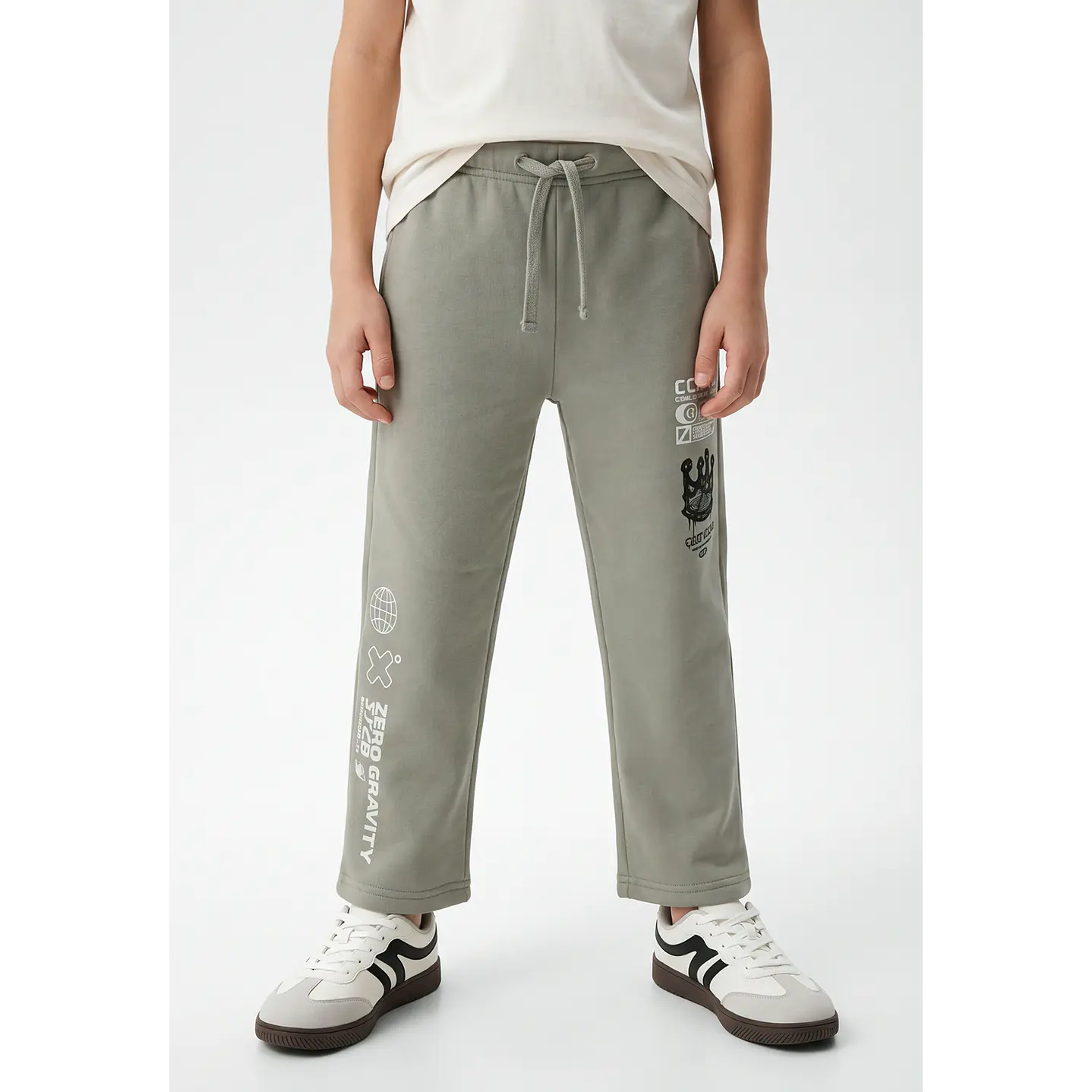 Buzo Urbano Loose Fit Niño Verde 1