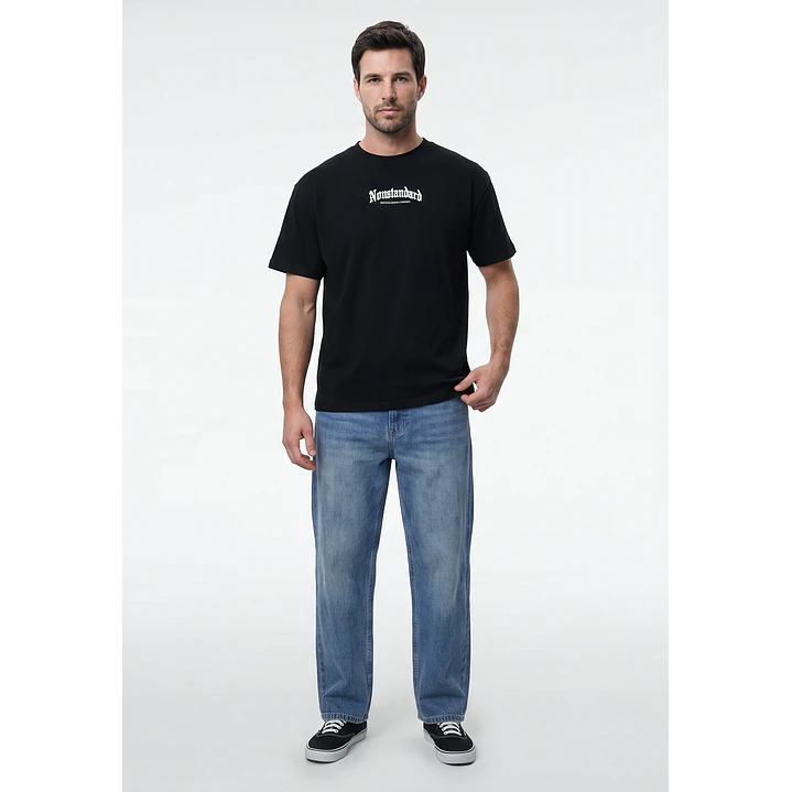 Polera Gothic Relaxed Hombre Negro 4