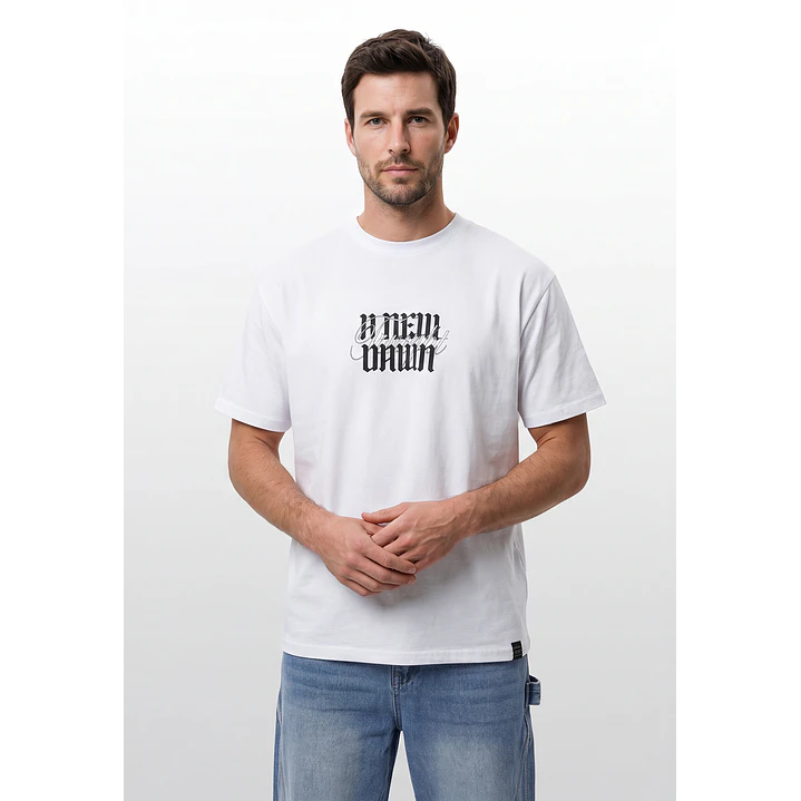 Polera Gothic Relaxed Hombre Blanco 1