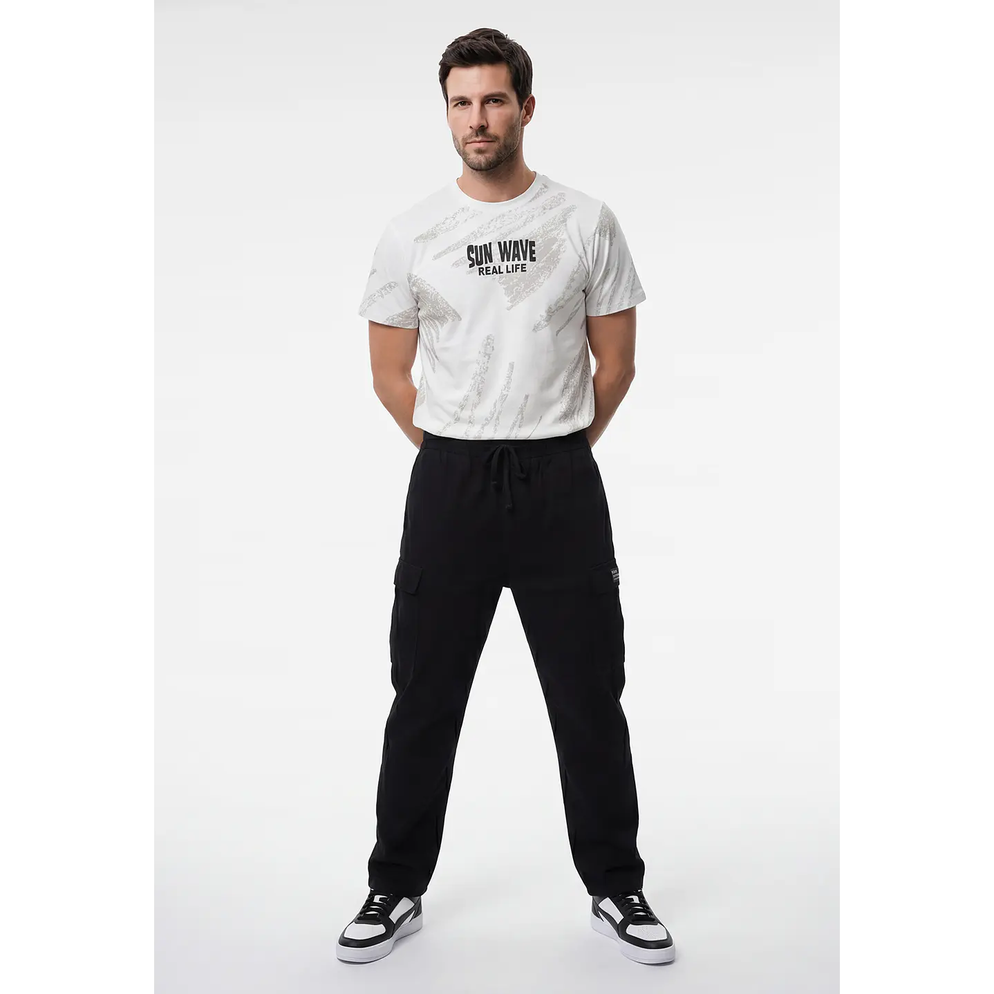 Jeans Jogger Cargo Hombre Negro 4