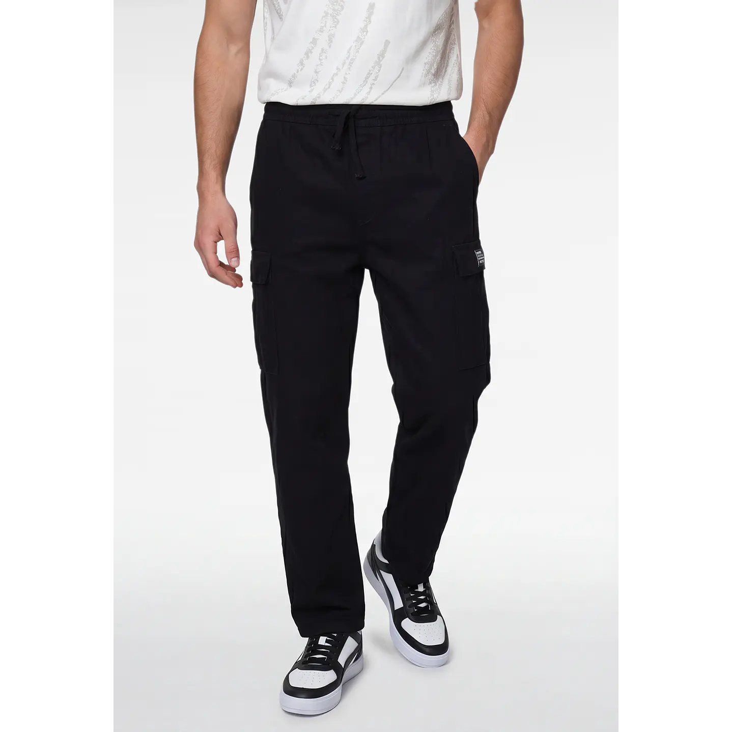 Jeans Jogger Cargo Hombre Negro 1
