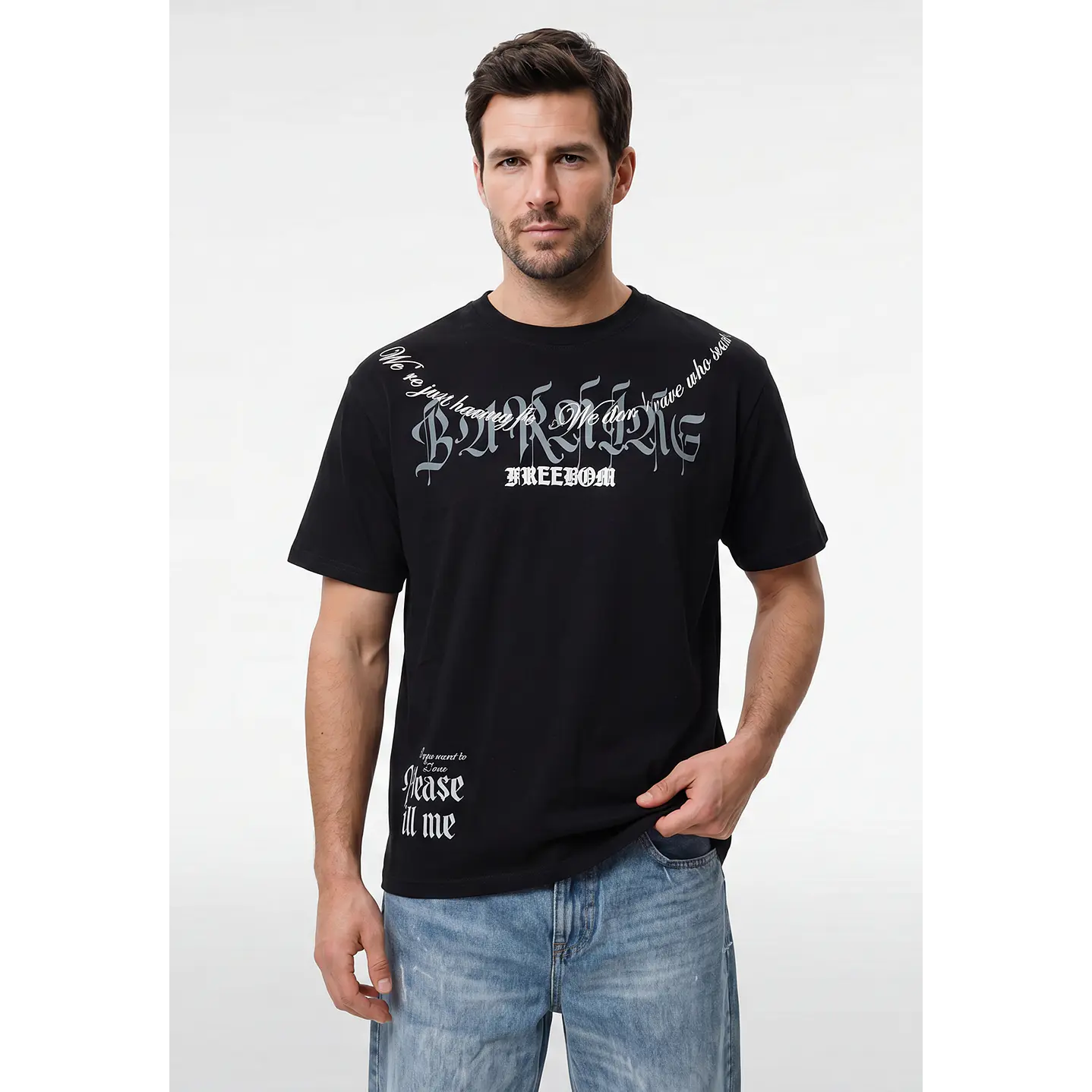 Polera Letras Relaxed Hombre Negro 1