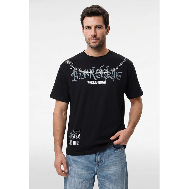 Polera Letras Relaxed Hombre Negro 1
