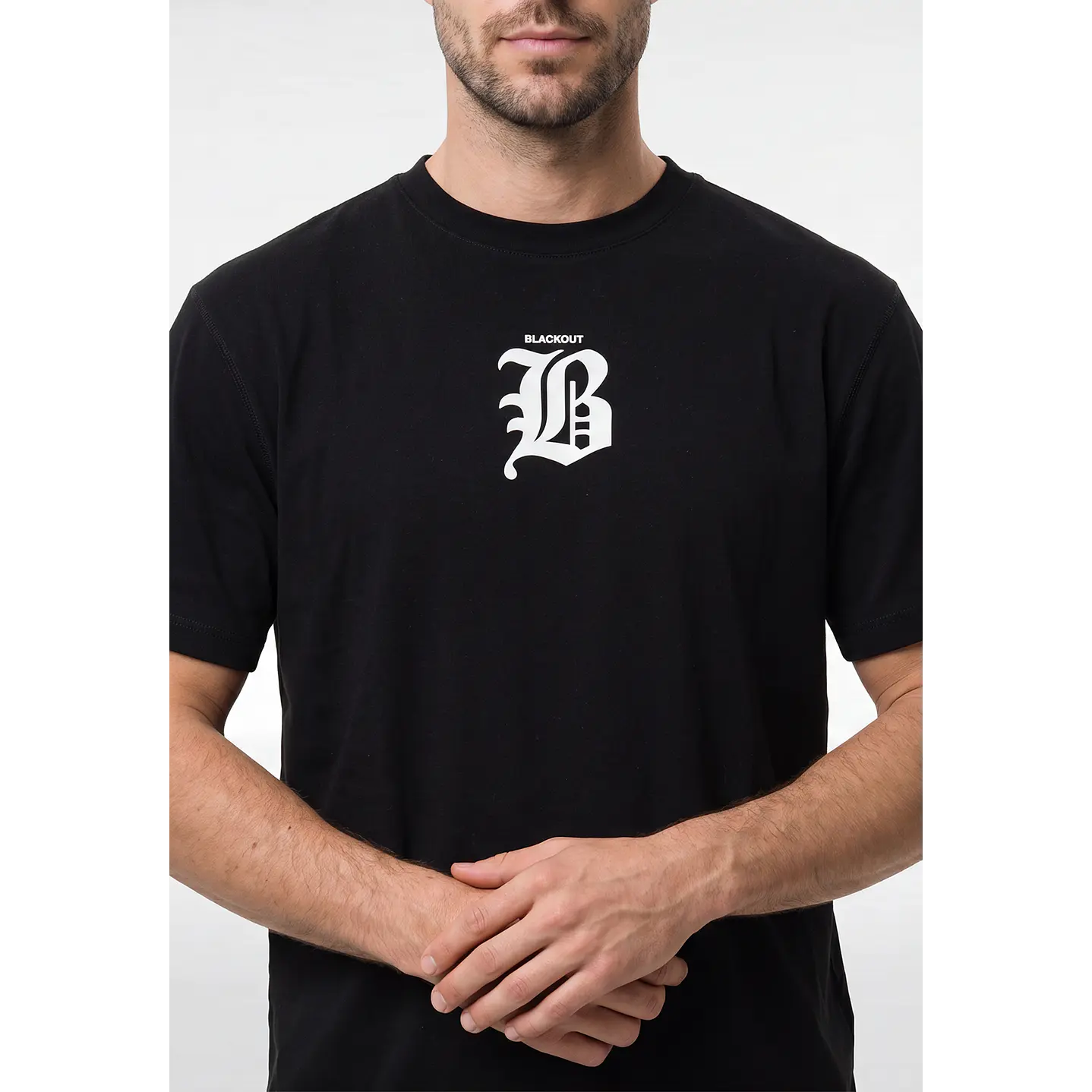 Polera Gothic Relaxed Hombre Negro 3