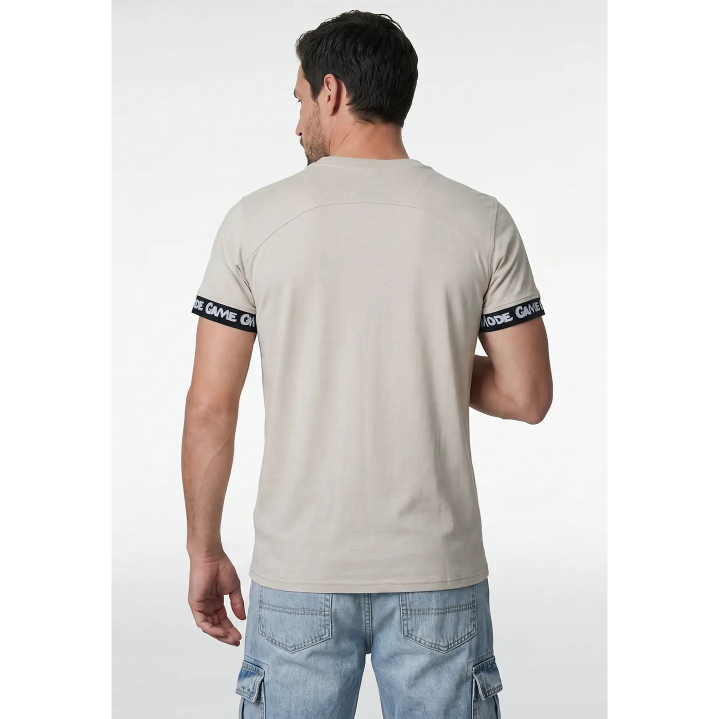 Polera Elasticada Hombre Beige 3