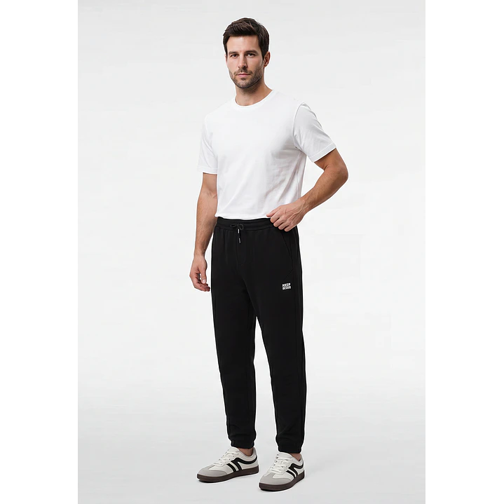 Buzo Básico Jogger Hombre Negro 3