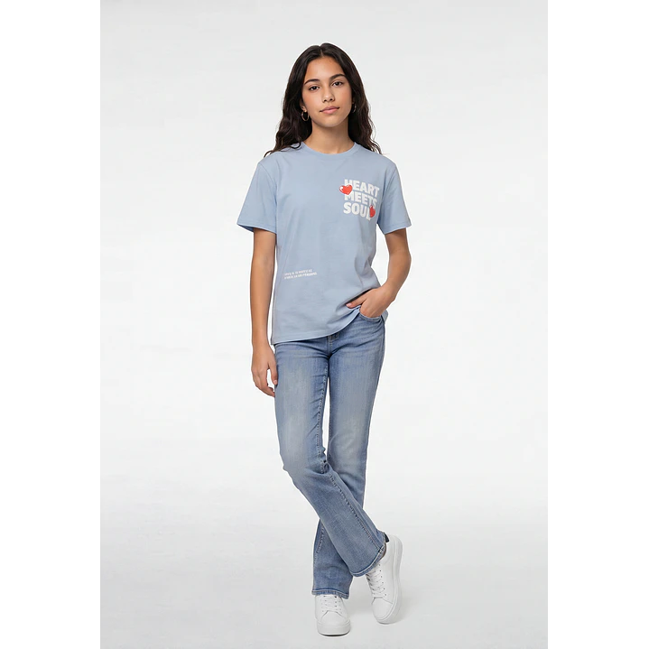 Polera Moda Relaxed Lola Celeste 4