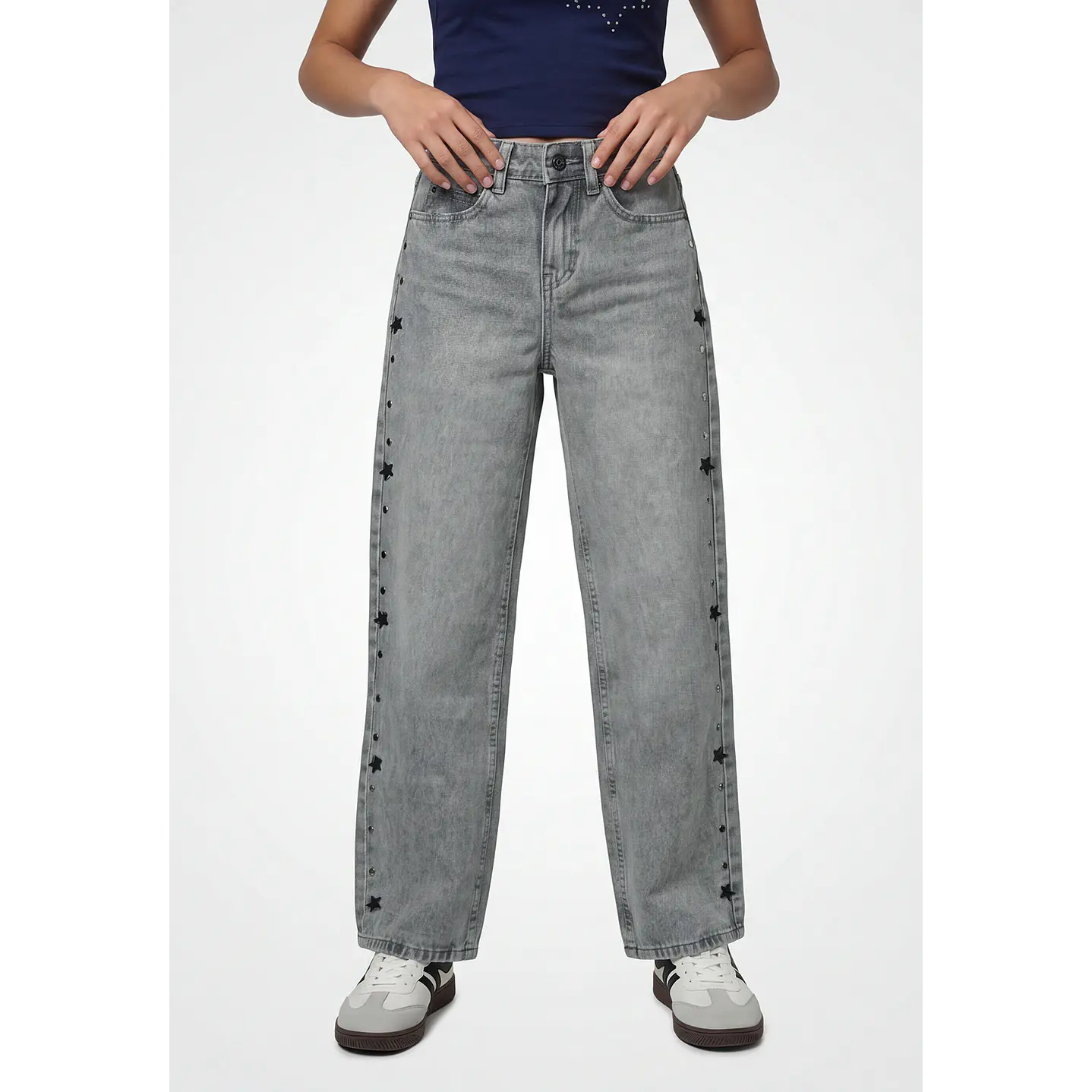 Jeans Tachas Baggy Lola Gris 1