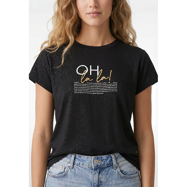 Polera Letras Mujer Negro 2
