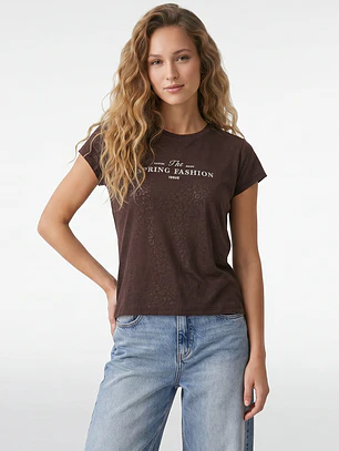 Polera Letras Mujer Café