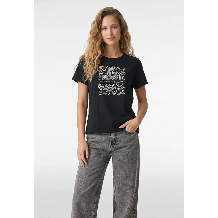 Polera Arte Mujer Negro 1