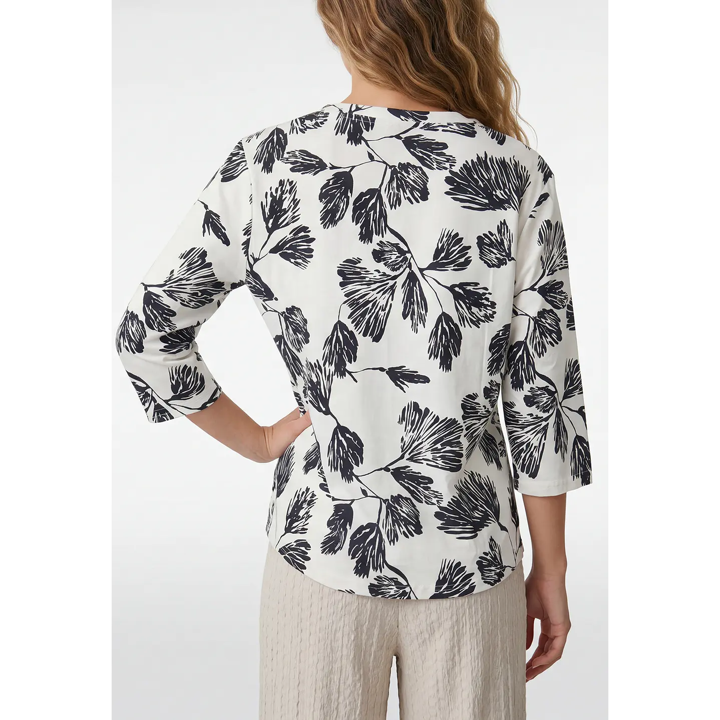 Polera Flor Mujer Manga 3/4 Crudo 3