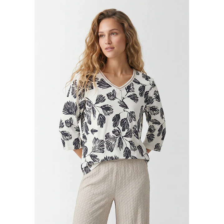 Polera Flor Mujer Manga 3/4 Crudo 1