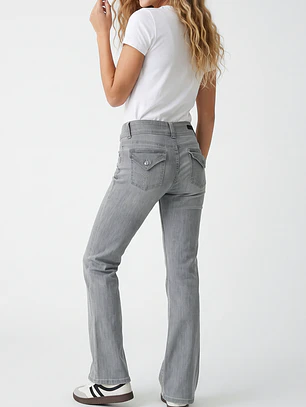 Jeans Tiro Bajo Flare Mujer Gris