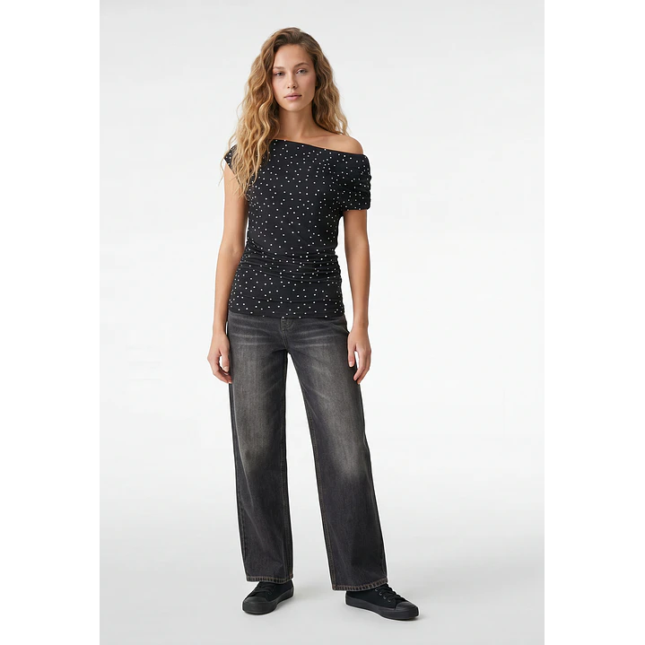 Polera Lunares Mujer Negro 4
