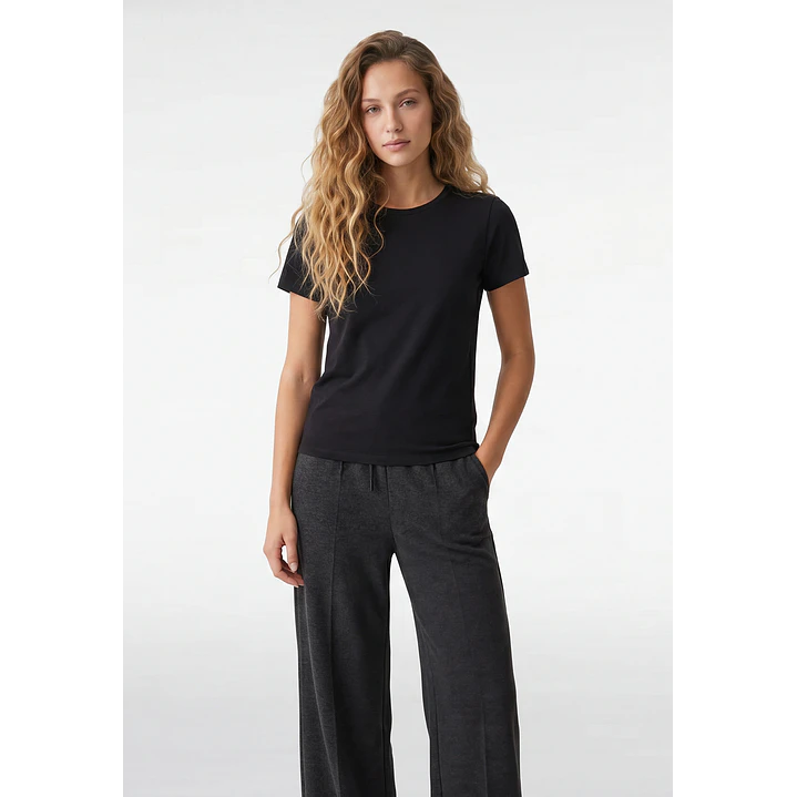 Polera Active Mujer Negro 1