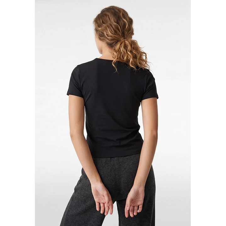 Polera Active Mujer Negro 3