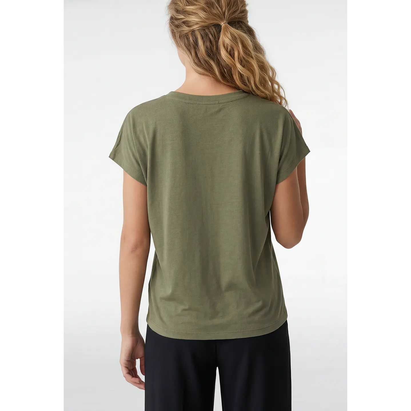 Polera Mariposa Mujer Verde 3