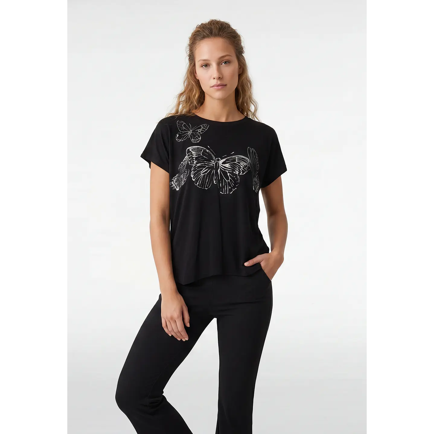 Polera Mariposa Mujer Negro 1