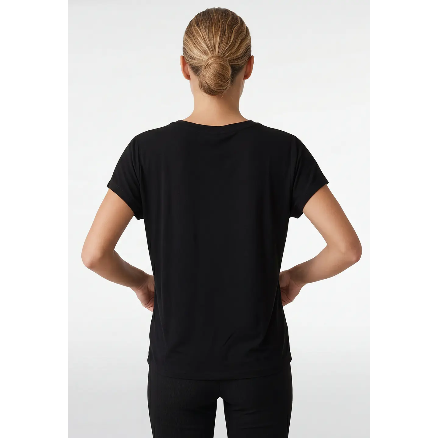 Polera Mariposa Mujer Negro 3