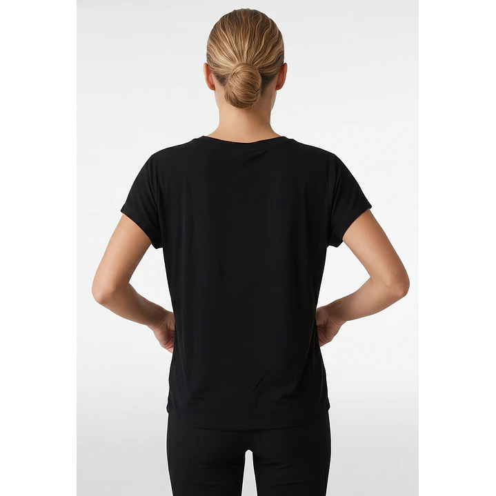 Polera Mariposa Mujer Negro 3