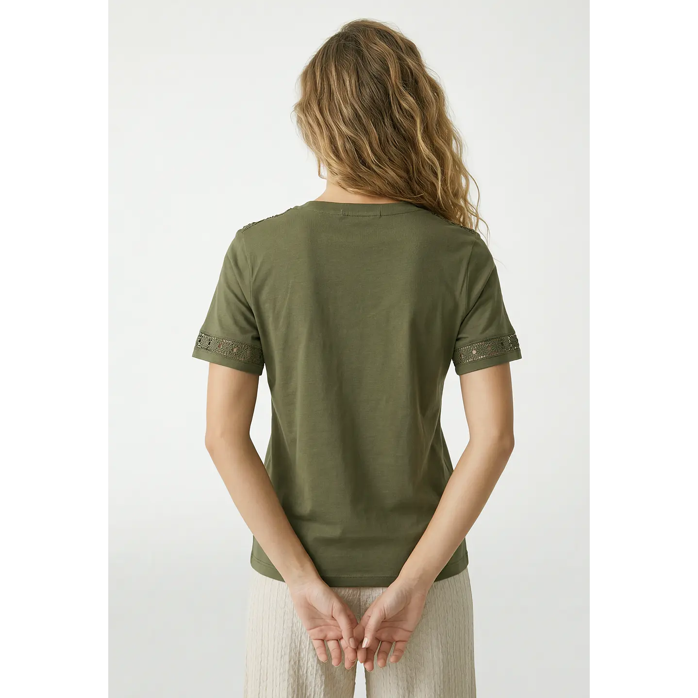 Polera Aplicación Mujer Verde 3
