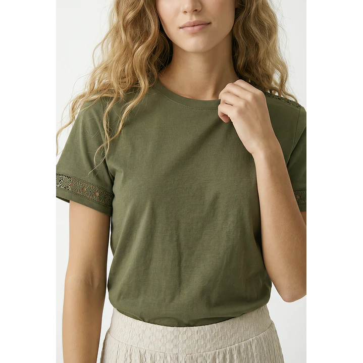 Polera Aplicación Mujer Verde 2