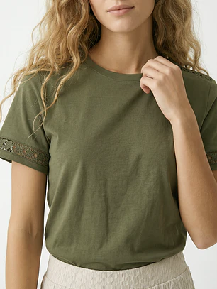 Polera Aplicación Mujer Verde