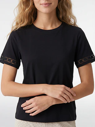Polera Aplicación Mujer Negro