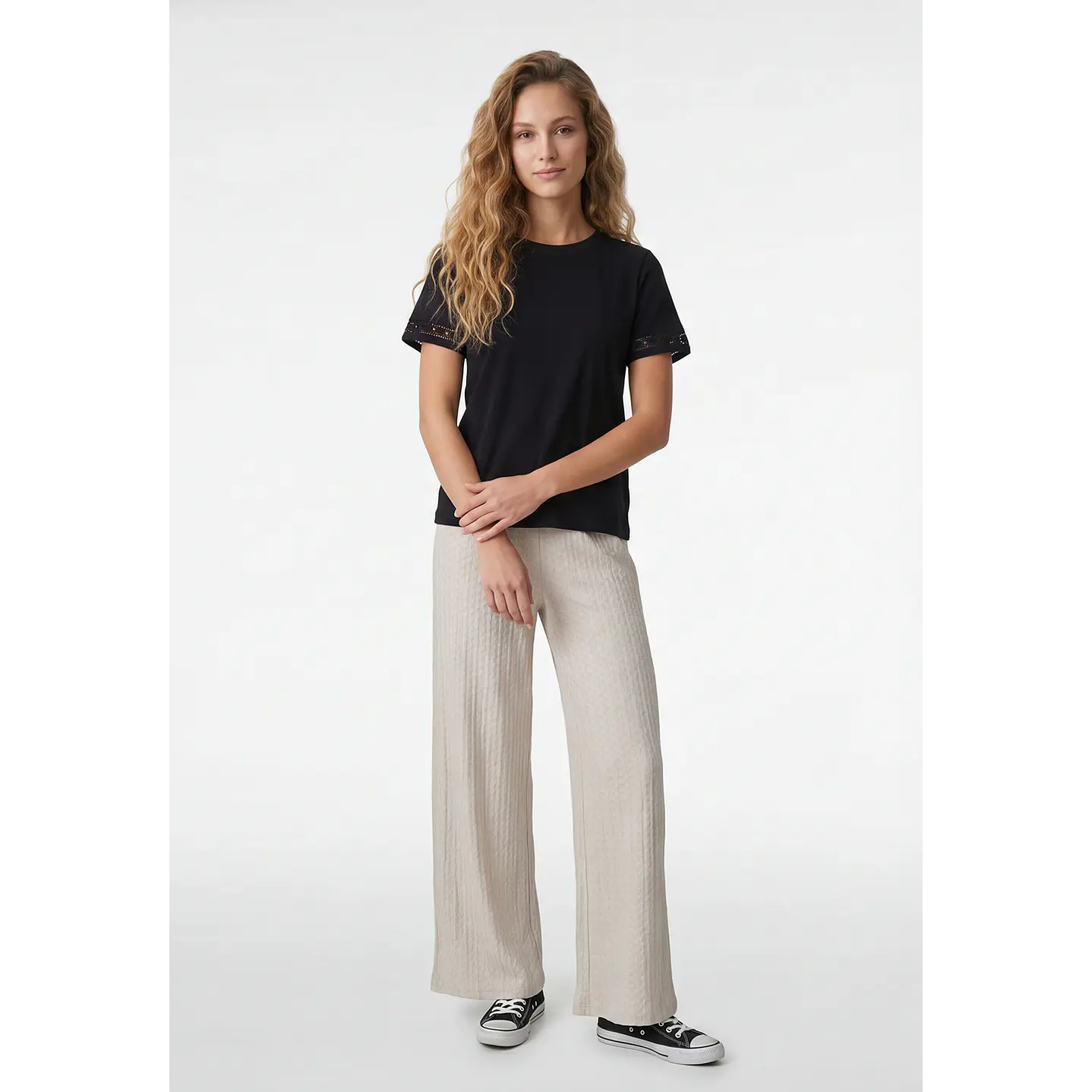 Polera Aplicación Mujer Negro 4