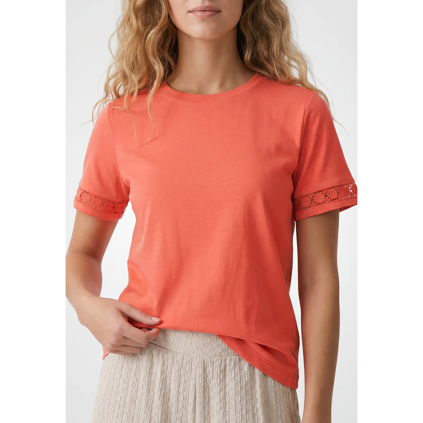 Polera Aplicación Mujer Coral 2