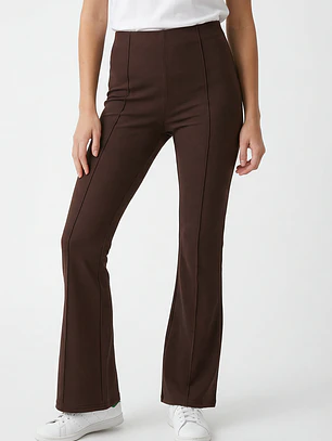 Calza Rib Flare Mujer Café