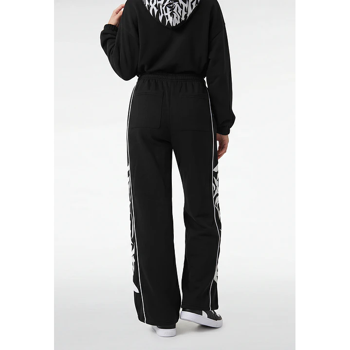 Buzo Gothic Mujer Negro 2