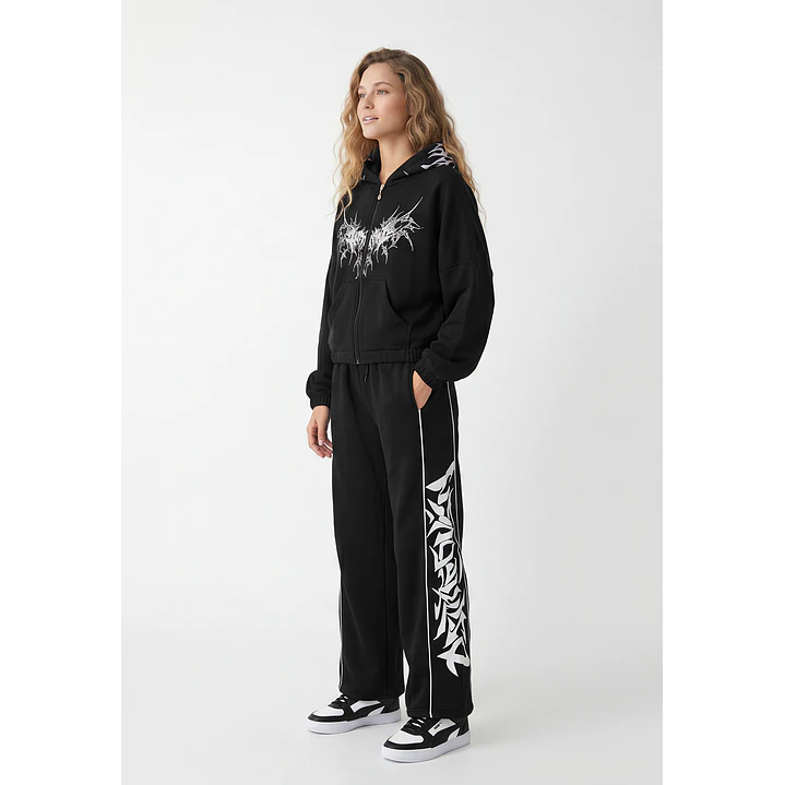 Buzo Gothic Mujer Negro 3