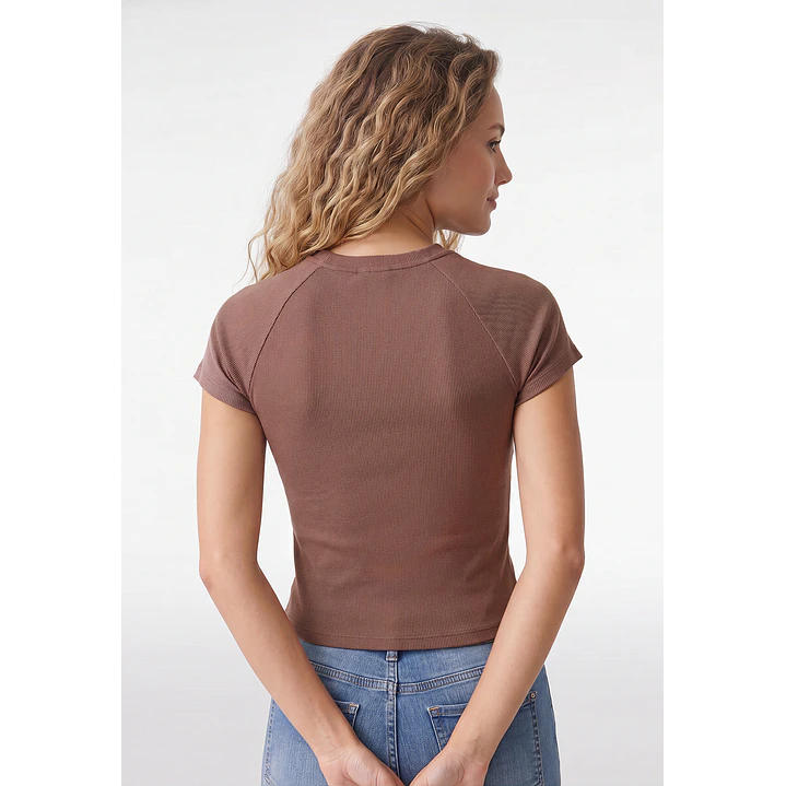 Polera Abertura Costado Mujer Café 3
