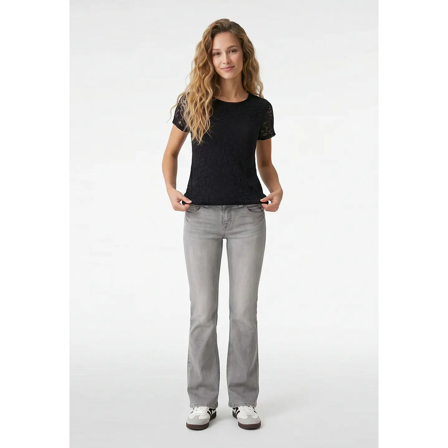 Polera Encaje Mujer Negro 4