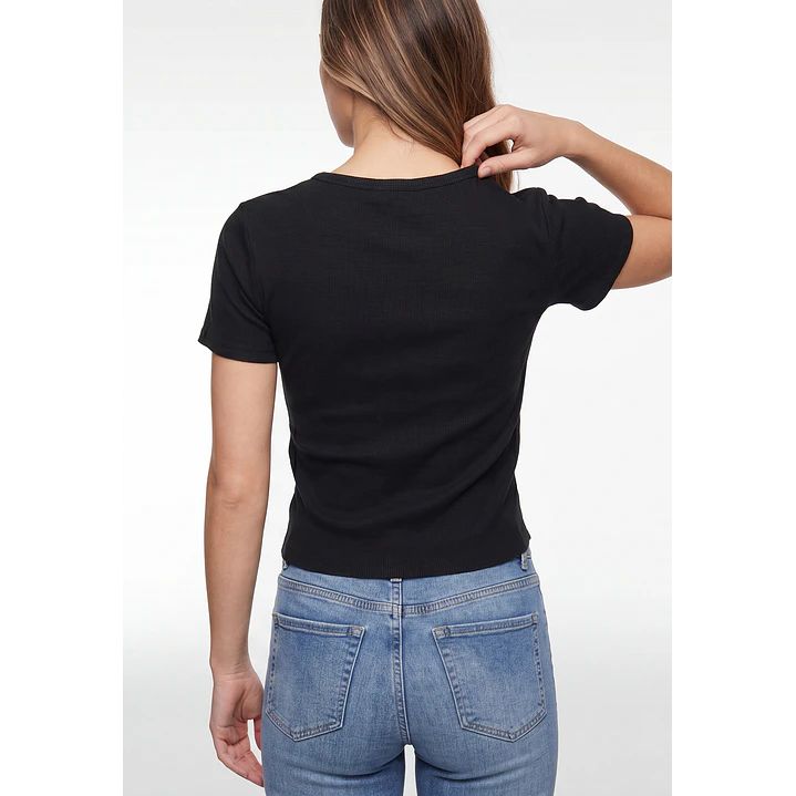 Polera Botones Mujer Negro 3