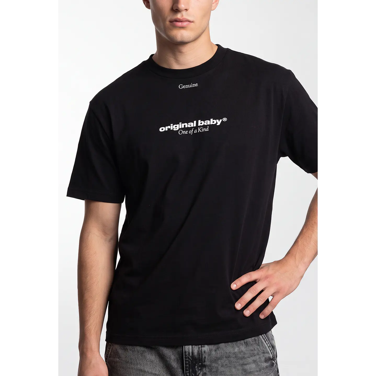 Polera Llavero Hombre Negro 4