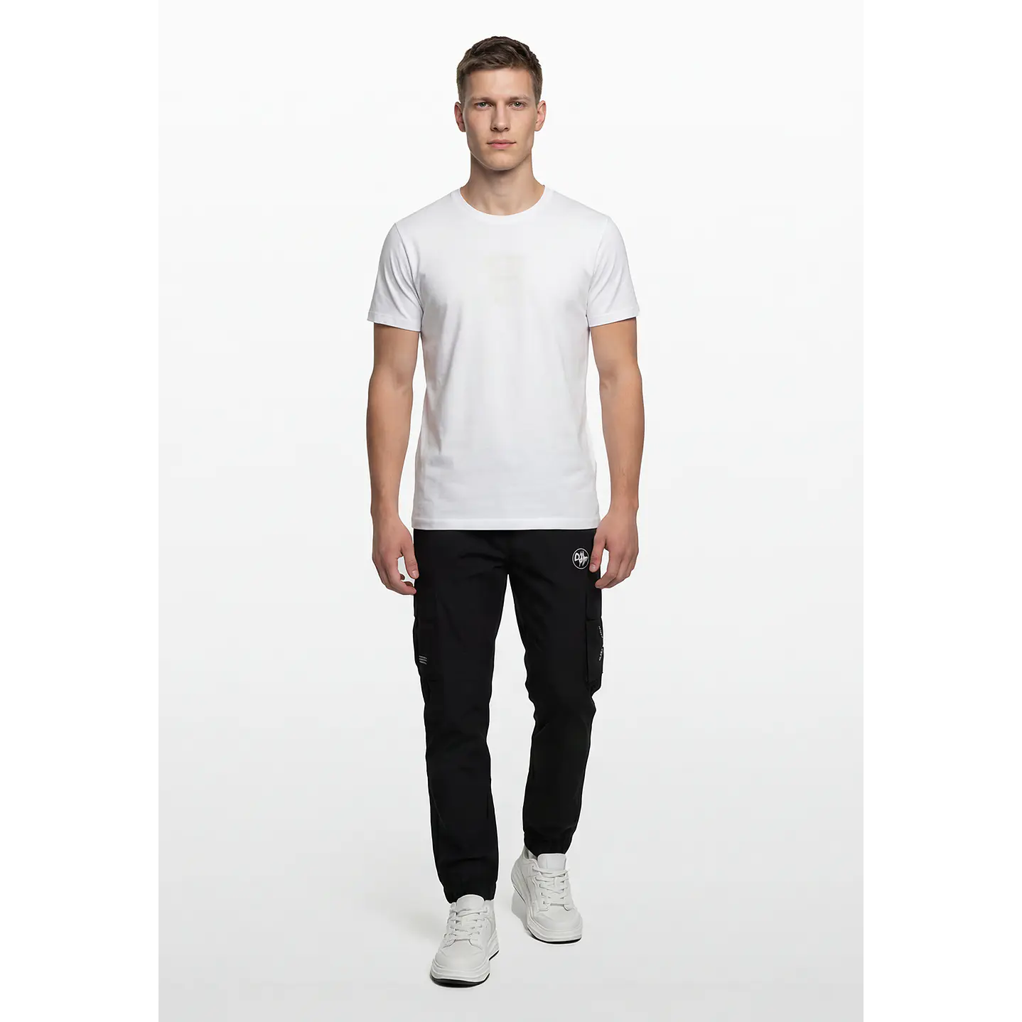 Pantalón Cargo Hombre Negro 4