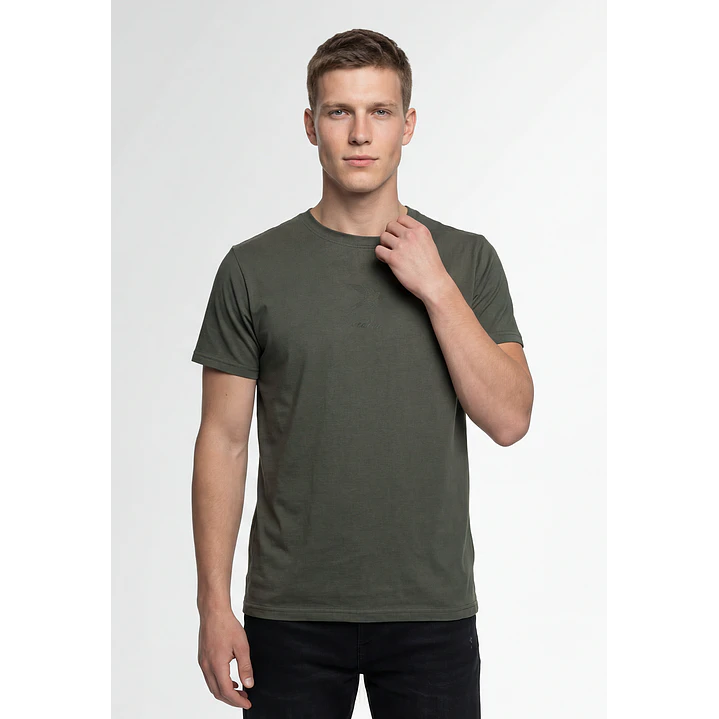 Polera Bordado 3D Hombre Verde 1